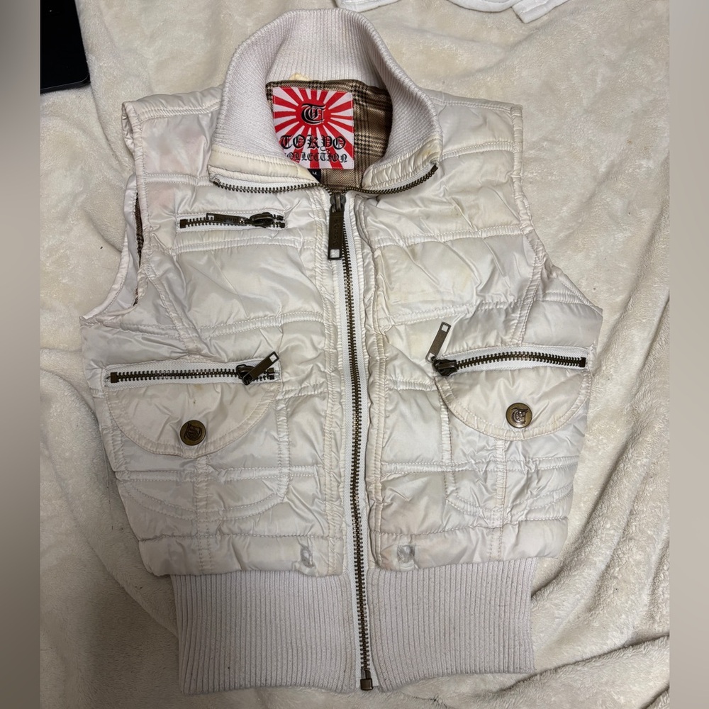 Y2K puffer vest
